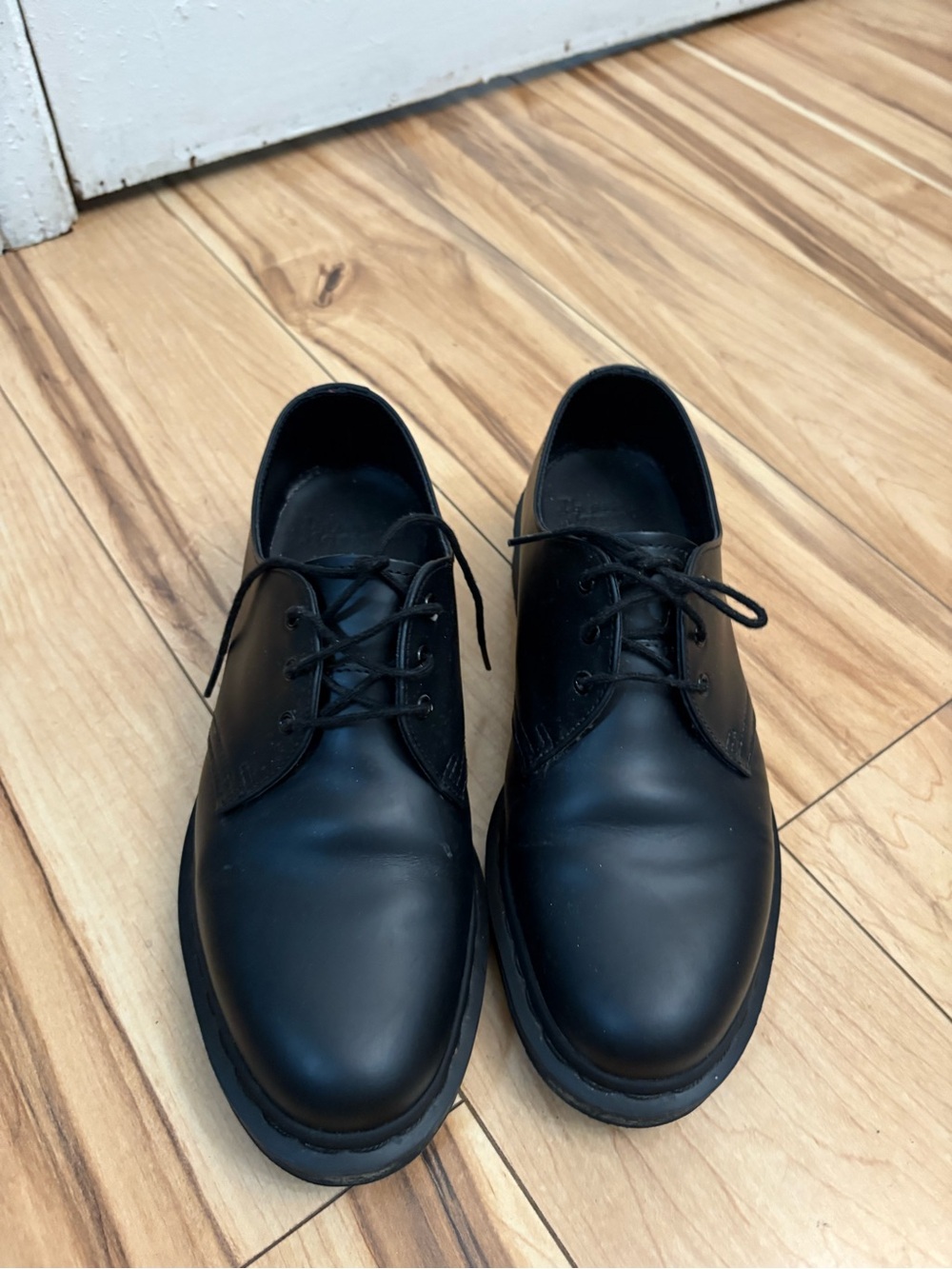 Dr Martens 1461 MONO SMOOTH LEATHER OXFORD SHOES - Picture 2 of 7